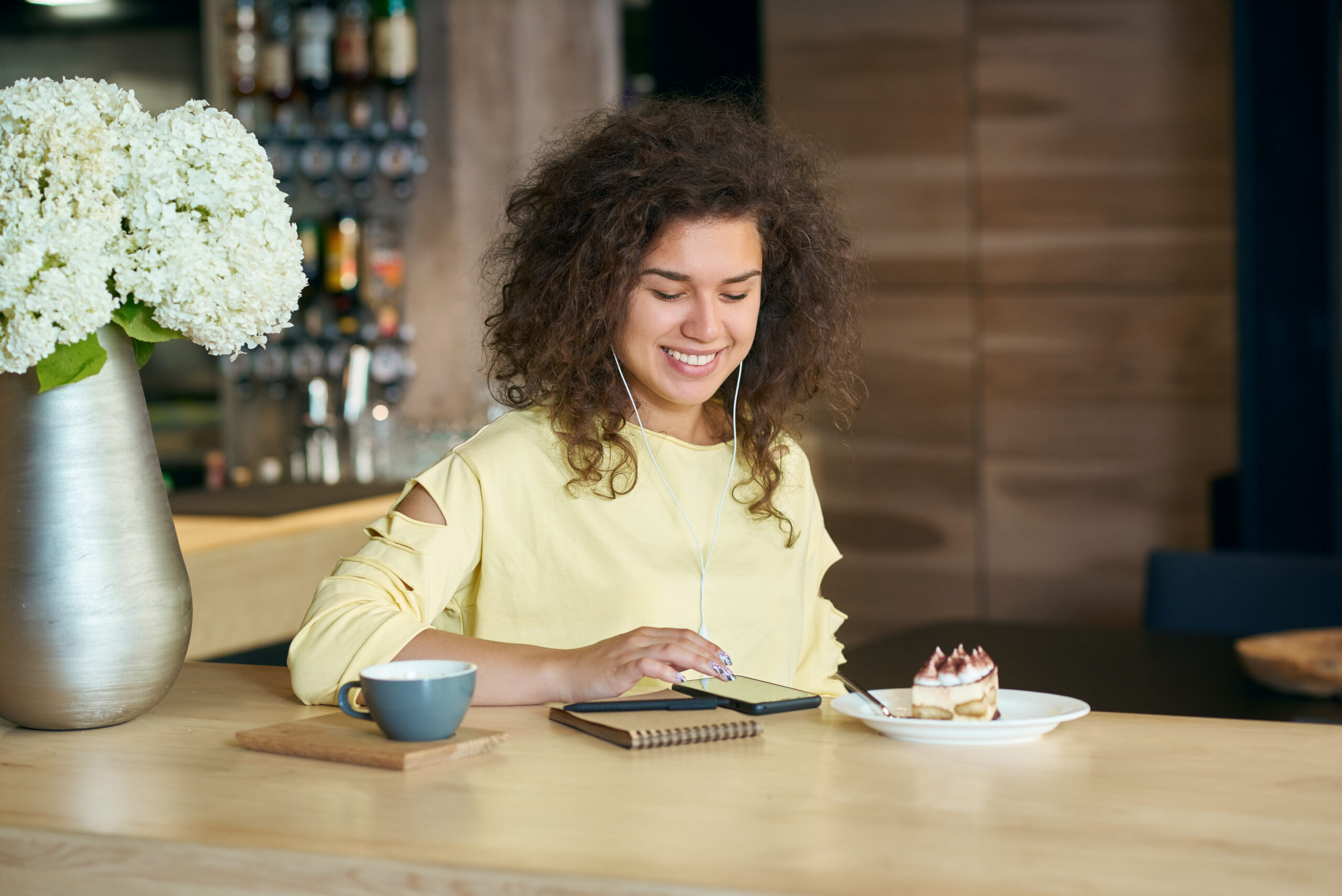 How Meeting Planners are Using Claude AI to Find NEW Keynote Speaker Talent